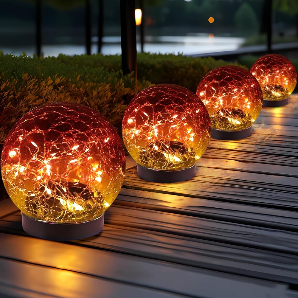 Solar cracked-glass globe lights